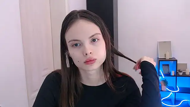 Ariella ari online show from 12-17-25, 11:15