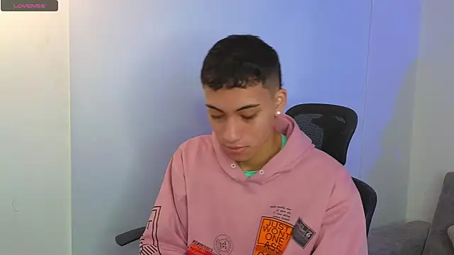yulian vasquez online show from 10-01-25, 12:20