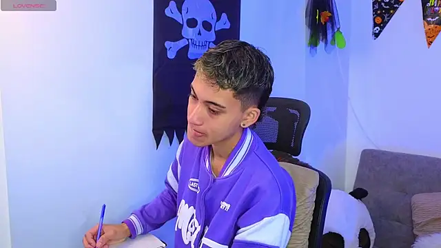 yulian vasquez online show from 10-22-25, 12:26