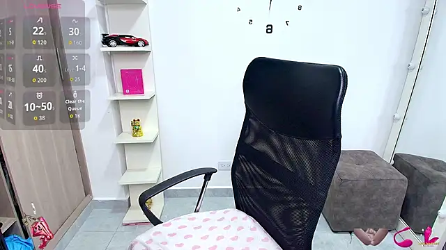 sharlottxl online show from 03-05-26, 07:27