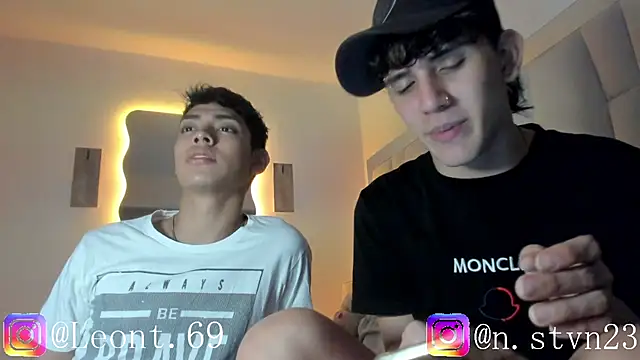 LoganTwink18 online show from 04-02-26, 02:19