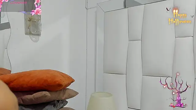 LoganTwink18 online show from 10-24-25, 10:14