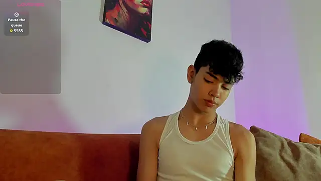 LoganTwink18 online show from 09-30-25, 12:11