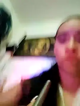 Valenn fernandez online show from 04-14-26, 10:26