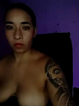 Valenn fernandez online show from 06-25-26, 05:12
