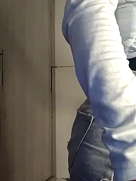 Valenn fernandez online show from 04-03-26, 10:38