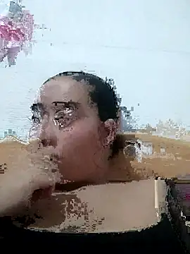 Valenn fernandez online show from 04-17-26, 12:02