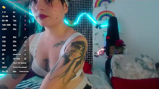 Mitsuha gate online show from 10-10-25, 01:56