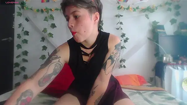 Mitsuha gate online show from 02-13-26, 03:45