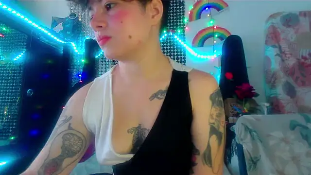 Mitsuha gate online show from 11-05-25, 02:20