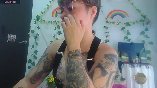 Mitsuha gate online show from 01-14-26, 03:26