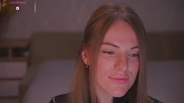 Vanille Mystery online show from 12-14-25, 02:07