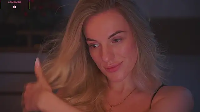 Snapshot of Vanille_Mystery chatting on 01-16-26, 09:08 Vanille Mystery online show from 01-16-26, 09:08