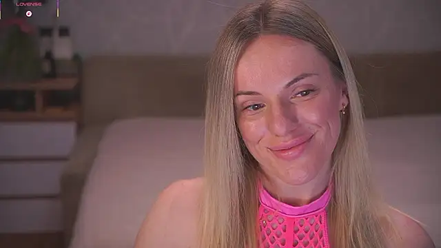 Vanille Mystery online show from 03-14-26, 01:11