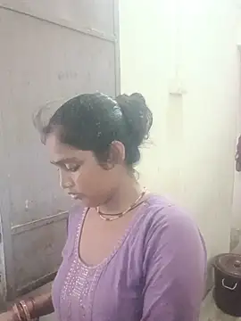 Guriya0076 online show from 06-16-26, 12:16