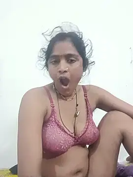 Guriya0076 online show from 06-19-26, 11:31