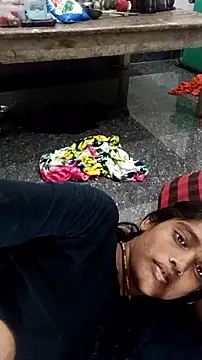 Snapshot of Guriya0076 chatting on 09-15-25, 11:05 Guriya0076 online show from 09-15-25, 11:05