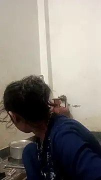 Guriya0076 online show from 11-06-25, 03:21