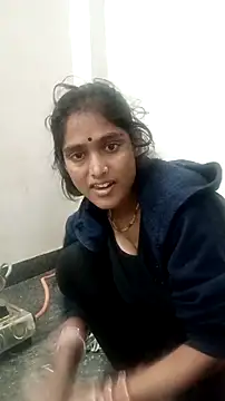 Guriya0076 online show from 11-18-25, 04:05