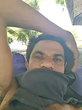 Snapshot of Desi_Horny_Boys chatting on 05-10-26, 09:57 Desi Horny Boys online show from 05-10-26, 09:57