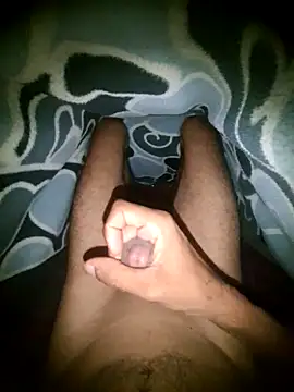 Snapshot of Desi_Horny_Boys chatting on 05-18-26, 08:35 Desi Horny Boys online show from 05-18-26, 08:35