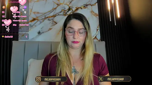 MelanyVegas online show from 11-04-25, 09:24