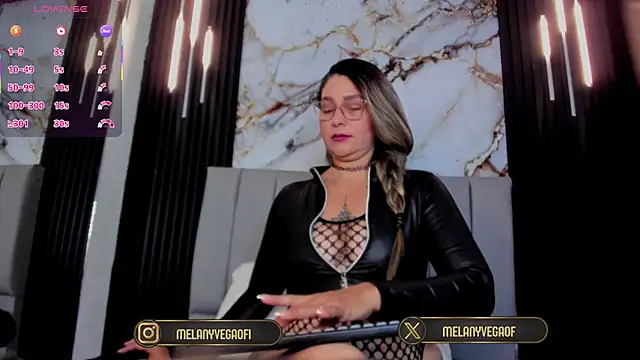 Snapshot of MelanyVegas chatting on 02-11-26, 09:31 MelanyVegas online show from 02-11-26, 09:31