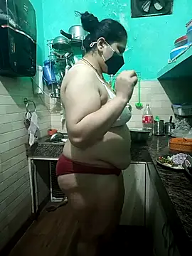 Kaja1919 online show from 10-07-25, 05:14