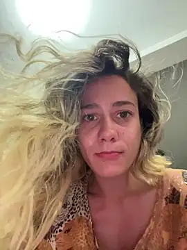 blond-96 online show from 11-04-25, 02:37