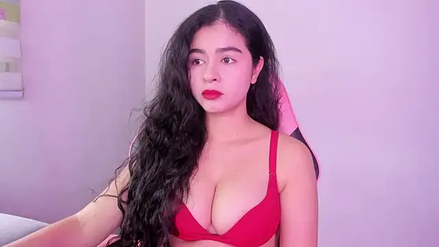 Arianna Jannes online show from 06-06-26, 07:41