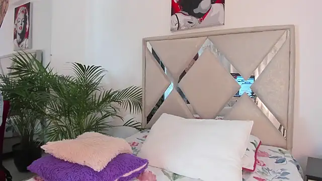 abby jones2 online show from 03-28-26, 03:18