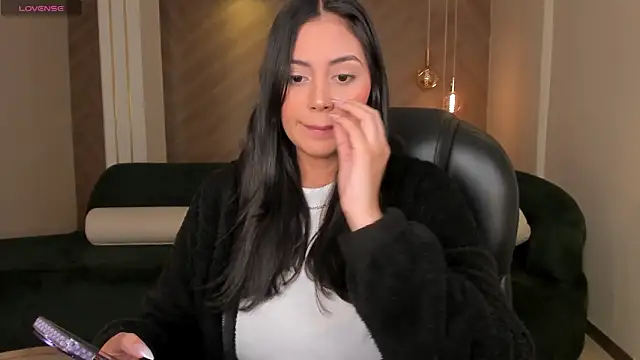 AmbarJames  online show from 11-14-25, 11:58