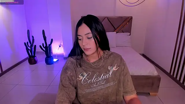 AmbarJames  online show from 01-10-26, 12:11