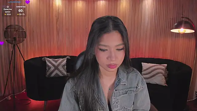 SophieHouston  online show from 04-14-26, 03:44