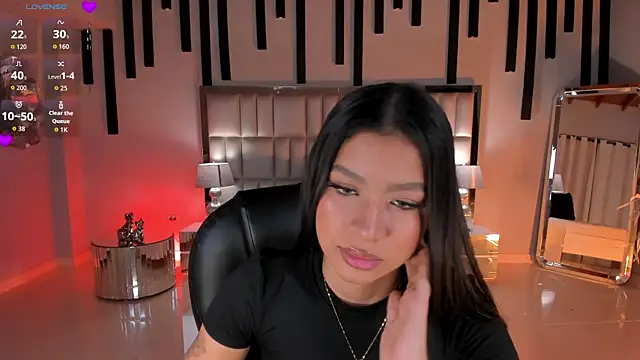 SophieHouston  online show from 04-10-26, 03:24