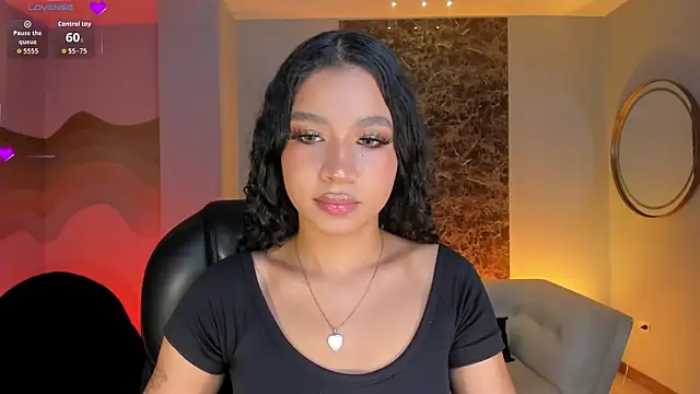 SophieHouston  online show from 11-25-25, 04:35