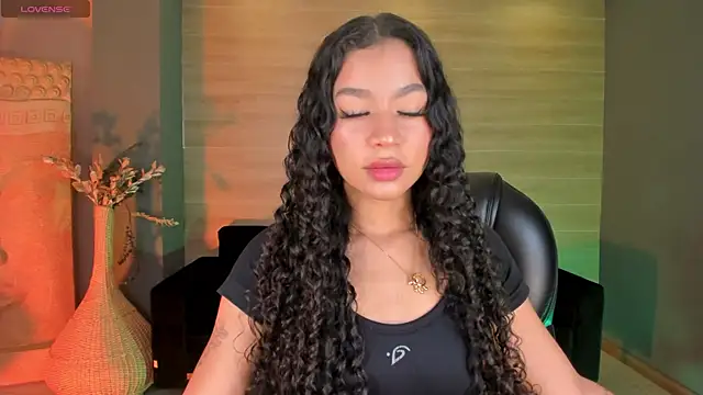 SophieHouston  online show from 10-21-25, 04:12