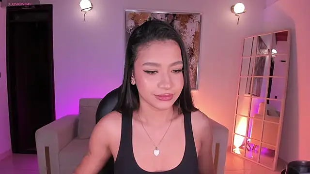 SophieHouston  online show from 01-08-26, 04:07