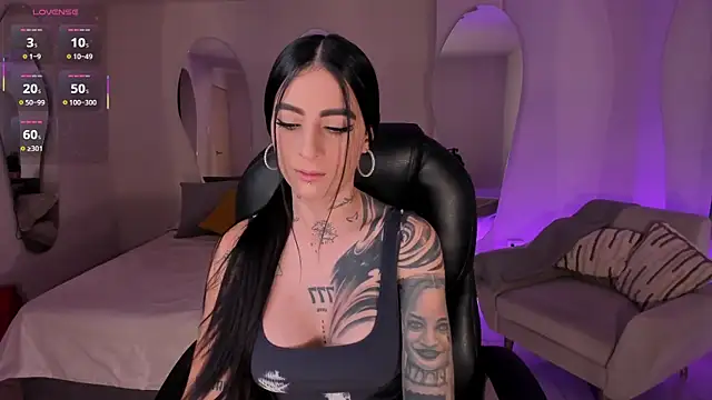 MilaLawrence online show from 12-05-25, 02:37