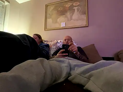 curis4270panda online show from 12-21-25, 05:31