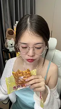 Qianqian-888 online show from 01-12-26, 12:50