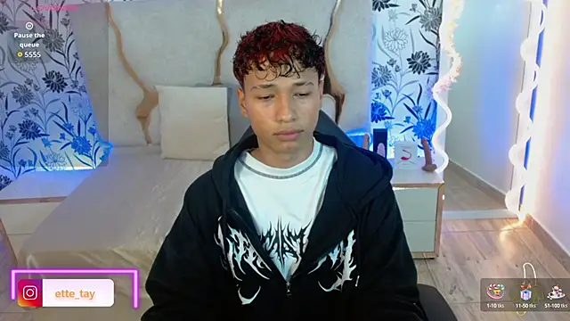 Ette tay online show from 10-18-25, 03:19