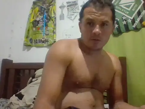 santiii   12 online show from 02-07-26, 03:03