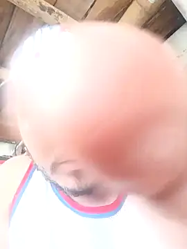 santiii   12 online show from 10-22-25, 07:13