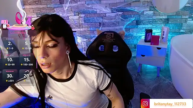 boyfox tay online show from 11-16-25, 03:55