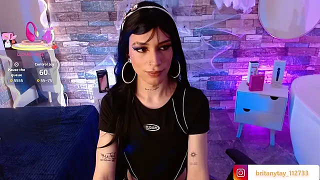 boyfox tay online show from 11-14-25, 03:43