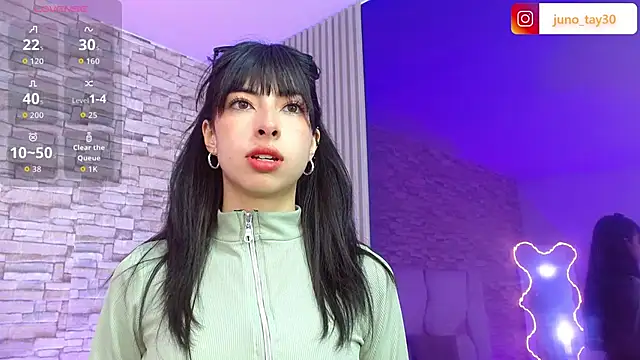 Snapshot of juno_tay chatting on 10-04-25, 11:34 juno tay online show from 10-04-25, 11:34