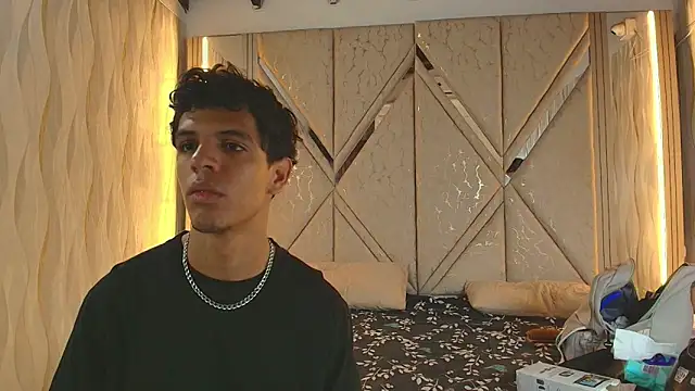 Hotcouple 222 online show from 02-19-26, 07:27