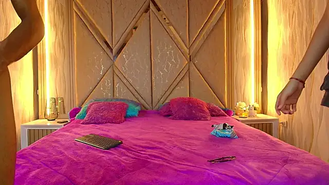 Hotcouple 222 online show from 11-08-25, 07:34