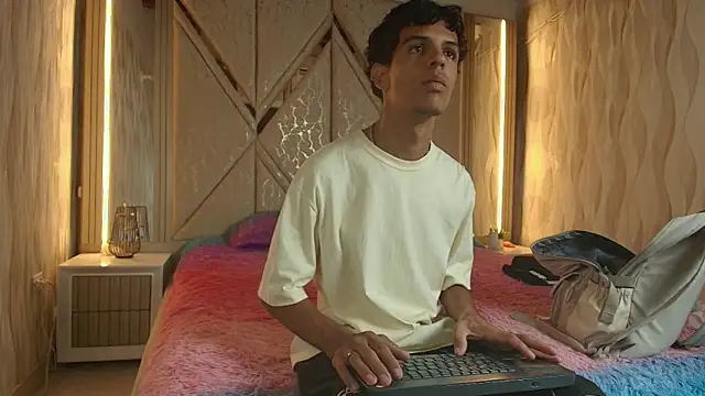 Hotcouple 222 online show from 02-27-26, 07:14